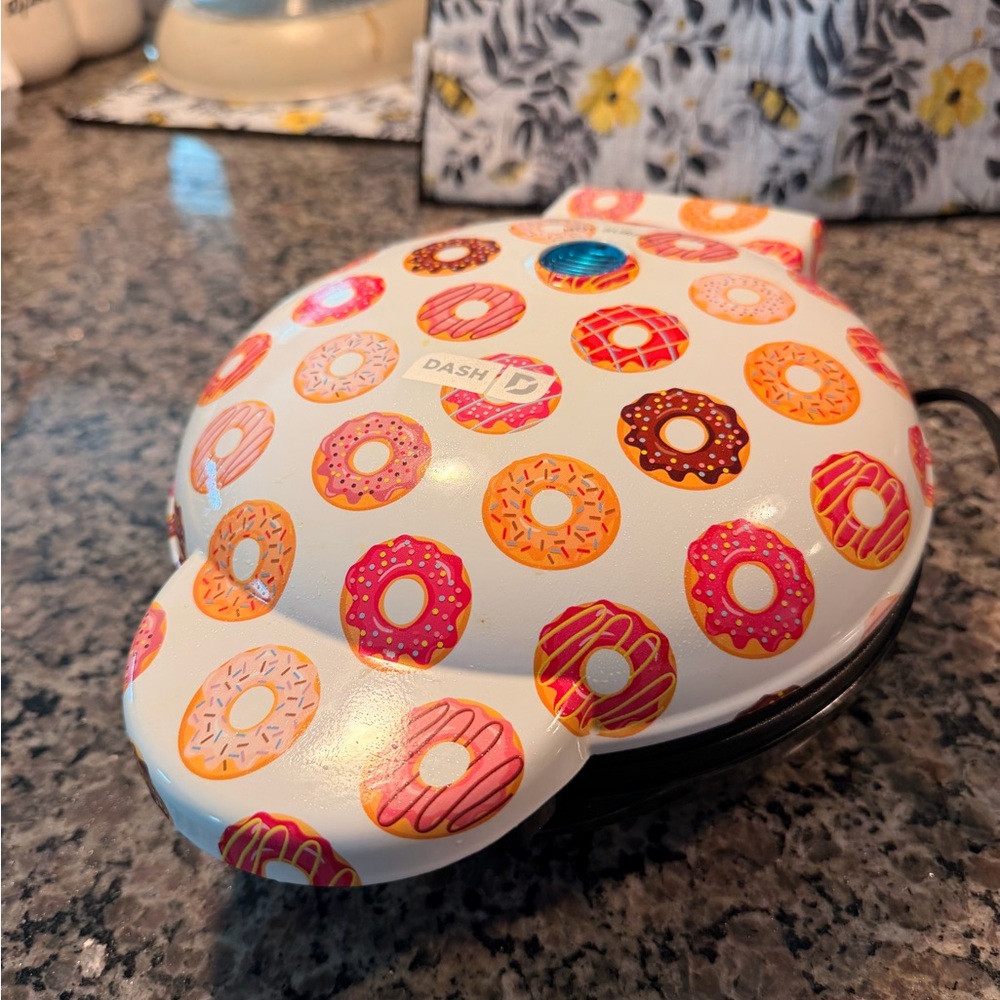 Dash Donut-Themed Mini Waffle Maker - White with Pink & Orange Donut Print